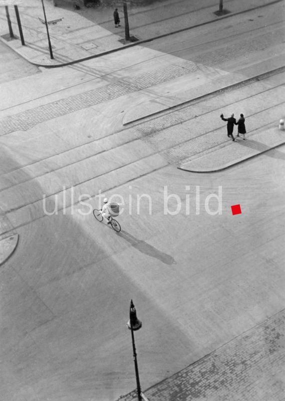 (c) ullstein bild - Laszlo Moholy-Nagy