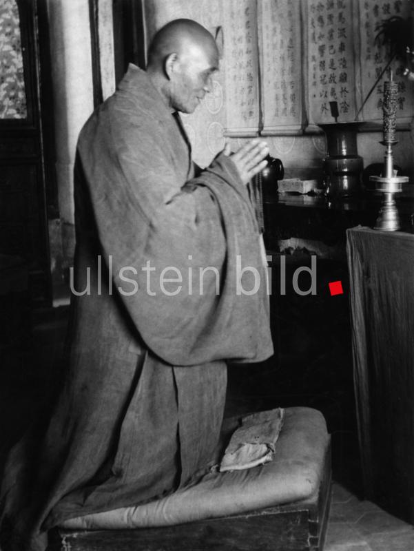 (c) ullstein bild - Heinz von Perckhammer